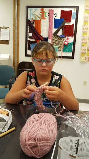 Knitting instructor Scottsdale