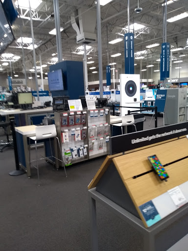 Shopping Mall «Hastings Village», reviews and photos, E Foothill Blvd, Pasadena, CA 91107, USA