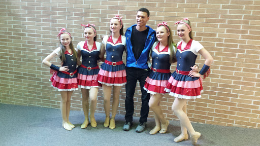 Art Center «Warren Performing Arts Center», reviews and photos, 9500 E 16th St, Indianapolis, IN 46229, USA