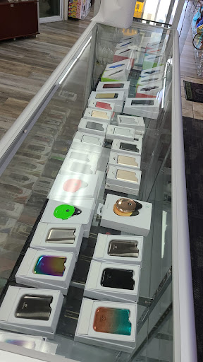 Vaporizer Store «Tobacco Castle & Vape Village», reviews and photos, 6343 Rolling Rd, Springfield, VA 22152, USA