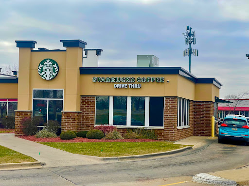 Starbucks, 3500 Williams Blvd SW, Cedar Rapids, IA 52404, USA, 
