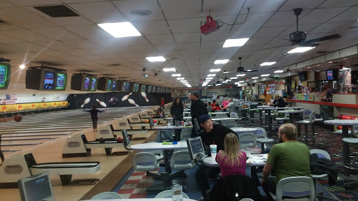 Bowling Alley «Poelking Woodman Lanes», reviews and photos, 3200 Woodman Dr, Kettering, OH 45420, USA