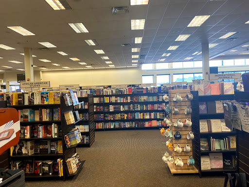 Book Store «Books-A-Million», reviews and photos, 1100 N Wesleyan Blvd, Rocky Mount, NC 27804, USA