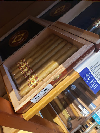 Cigar Shop «Davidus Cigars», reviews and photos, 11632 Rockville Pike, Rockville, MD 20852, USA