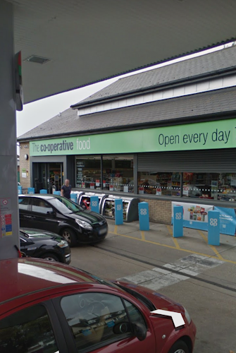 Comments and reviews of Co-op Food - Petrol Magnolia