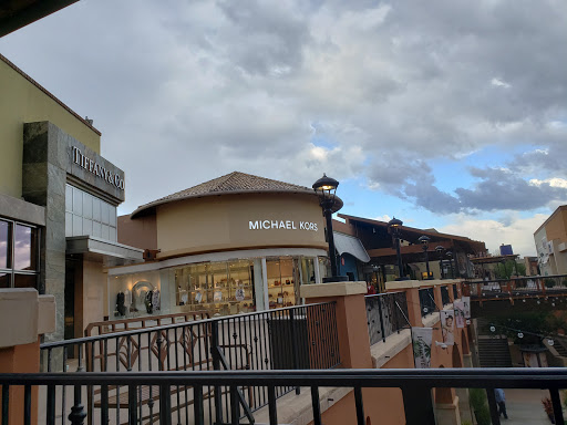 Computer Store «Apple La Encantada», reviews and photos, 2905 E Skyline Dr, Tucson, AZ 85718, USA