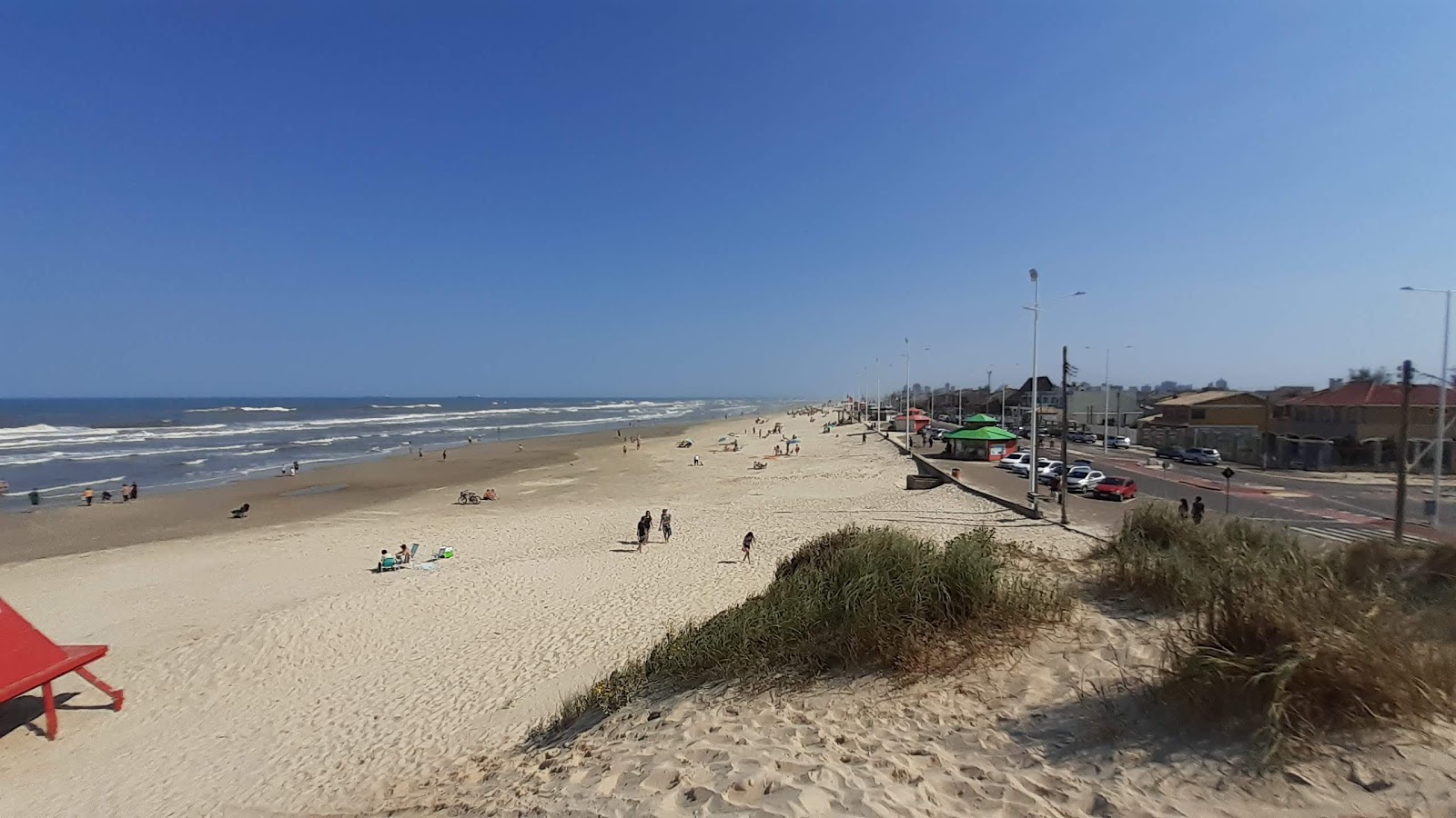 Foto von Praia de Imbe mit langer gerader strand