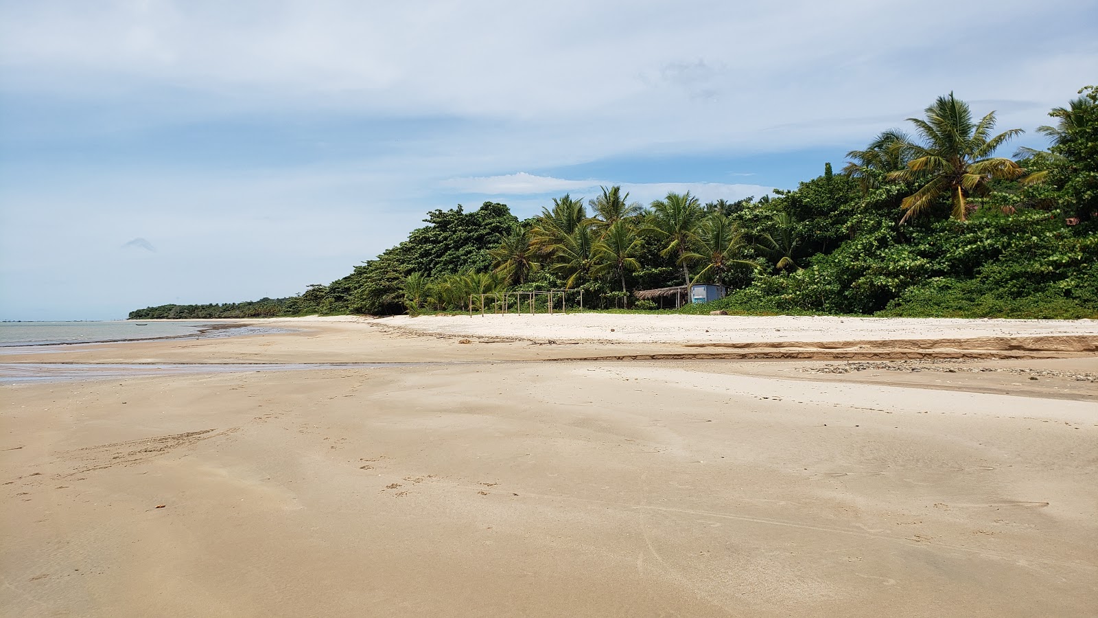 Fotografija Plaža Rio do Peixe z kratka ravna obala
