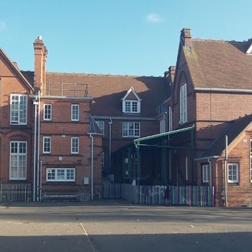 New Town Primary School - School