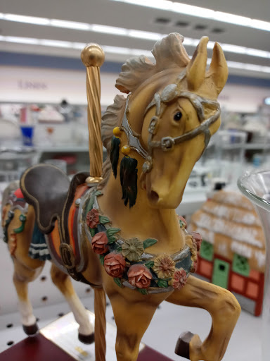 Thrift Store «Goodwill», reviews and photos, 1450 SE Discovery Lane, Warrenton, OR 97146, USA