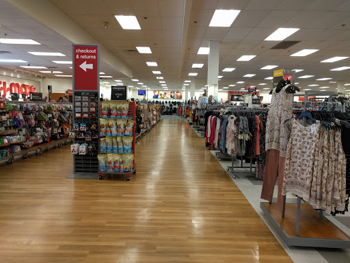 Department Store «T.J. Maxx», reviews and photos, 1 Worcester Rd, Framingham, MA 01701, USA