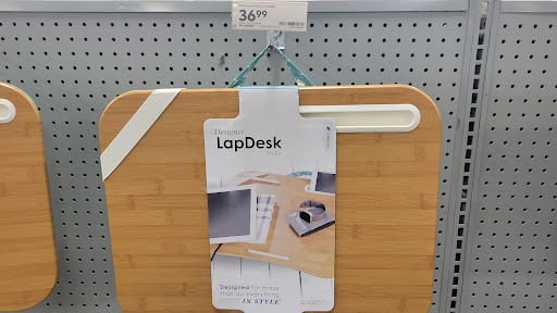 Office Supply Store «Staples», reviews and photos, 411 W Esplanade Dr, Oxnard, CA 93036, USA