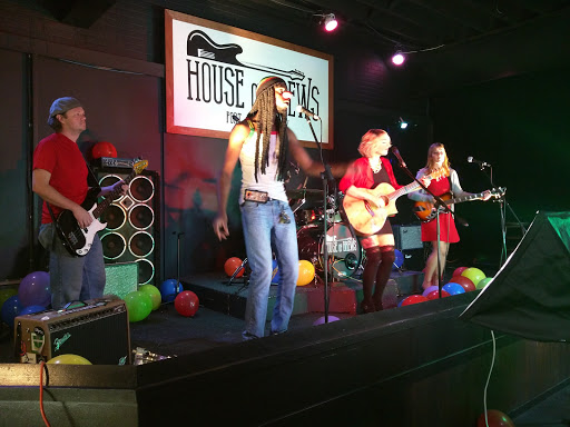 Restaurant «House Of Brews Live Music Venue», reviews and photos, 1509 Main St, Port Jefferson, NY 11777, USA