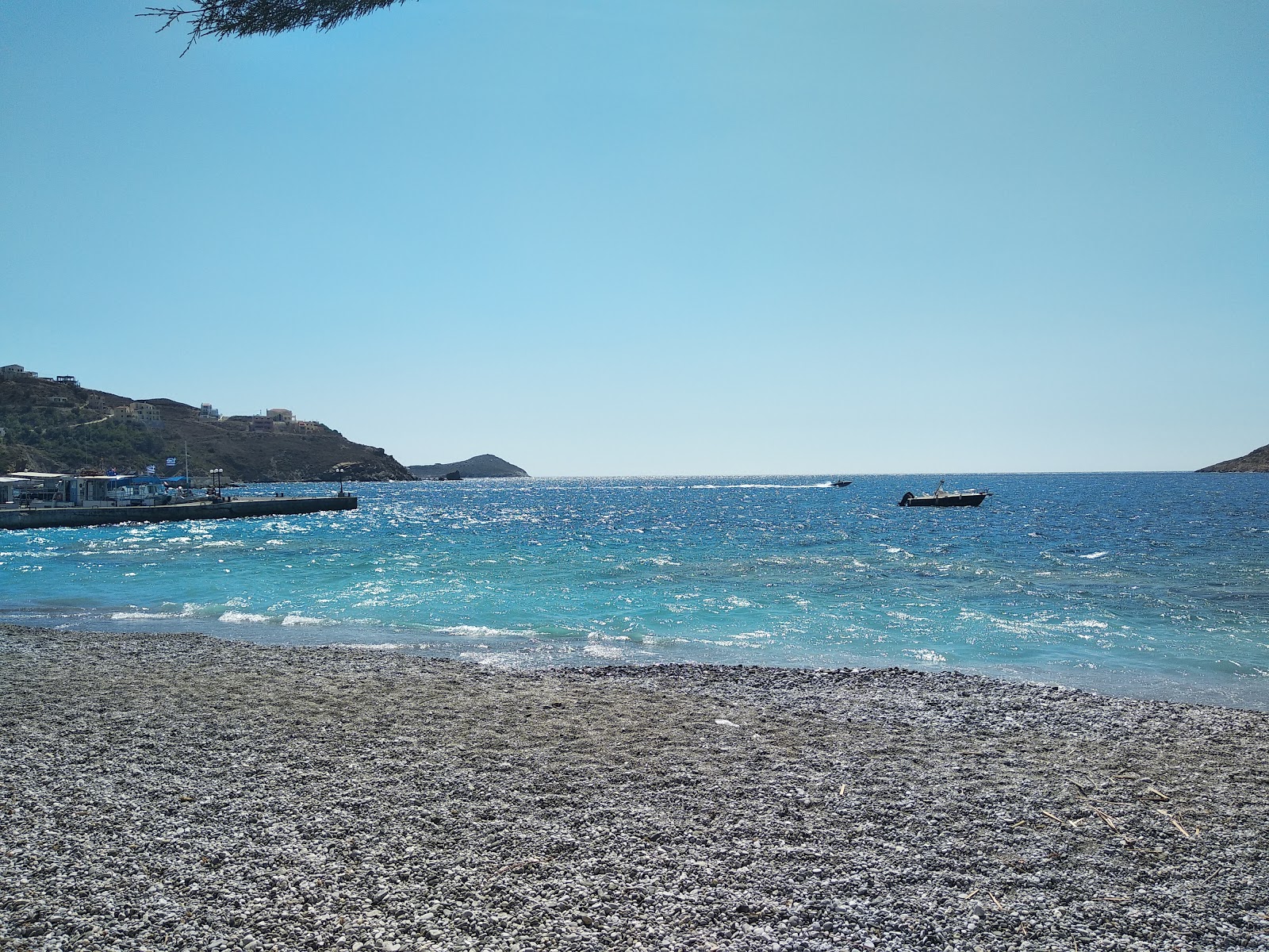 Melitsachas beach II'in fotoğrafı doğrudan plaj ile birlikte