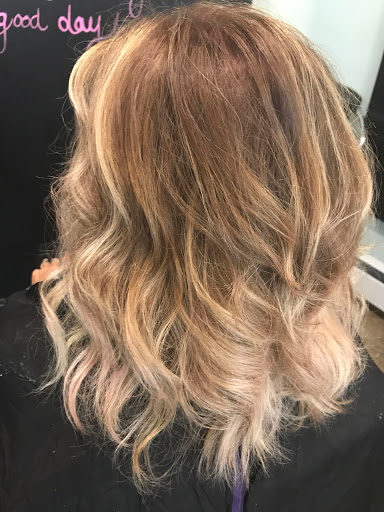 Beauty Salon «Mint Salon And Spa», reviews and photos, 531 North St, Jim Thorpe, PA 18229, USA