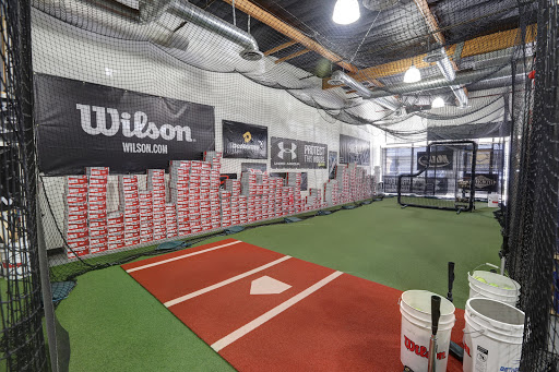 Sportswear Store «Between The Lines», reviews and photos, 13802 N Scottsdale Rd #127, Scottsdale, AZ 85254, USA