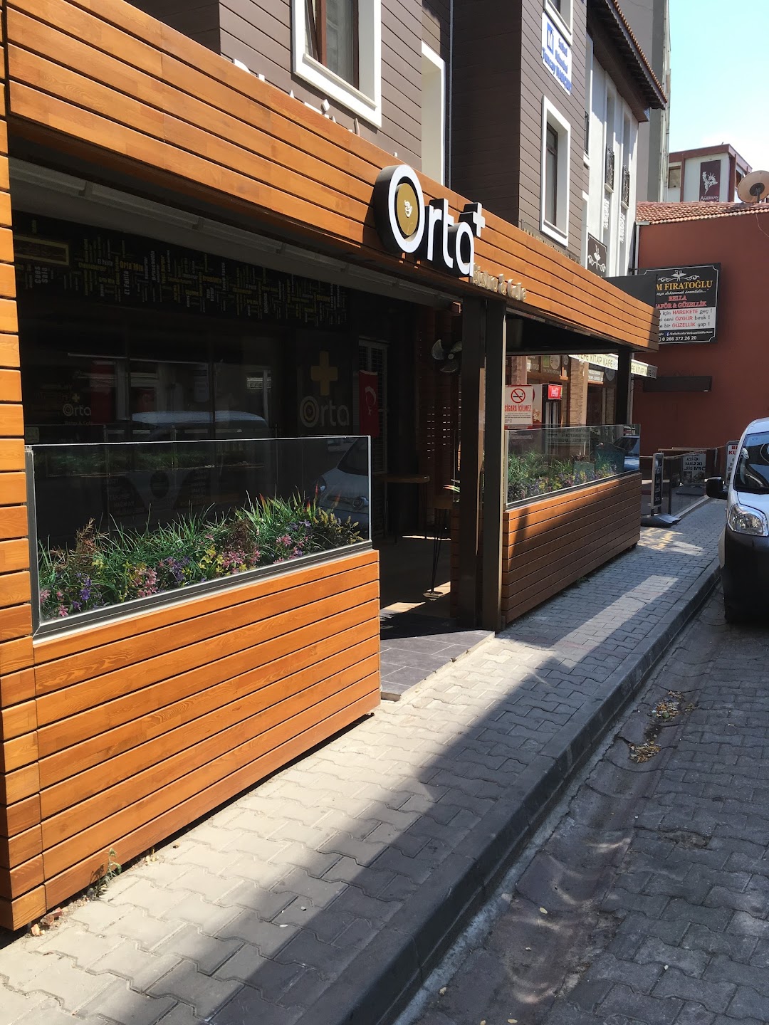 Orta Bistro & Cafe