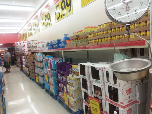 Grocery Store «Save-A-Lot», reviews and photos, 300 W 84th St, Shreveport, LA 71106, USA