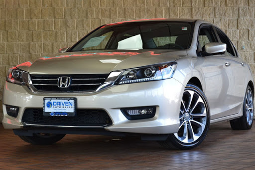 Used Car Dealer «Driven Auto Sales», reviews and photos, 6800 W 79th St, Burbank, IL 60459, USA