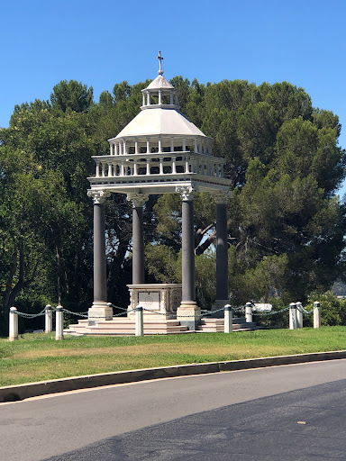 Cemetery «Forest Lawn Memorial Park», reviews and photos, 1712 S Glendale Ave, Glendale, CA 91205, USA