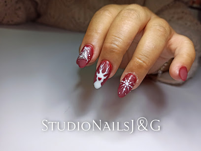 Studio Nails J&G