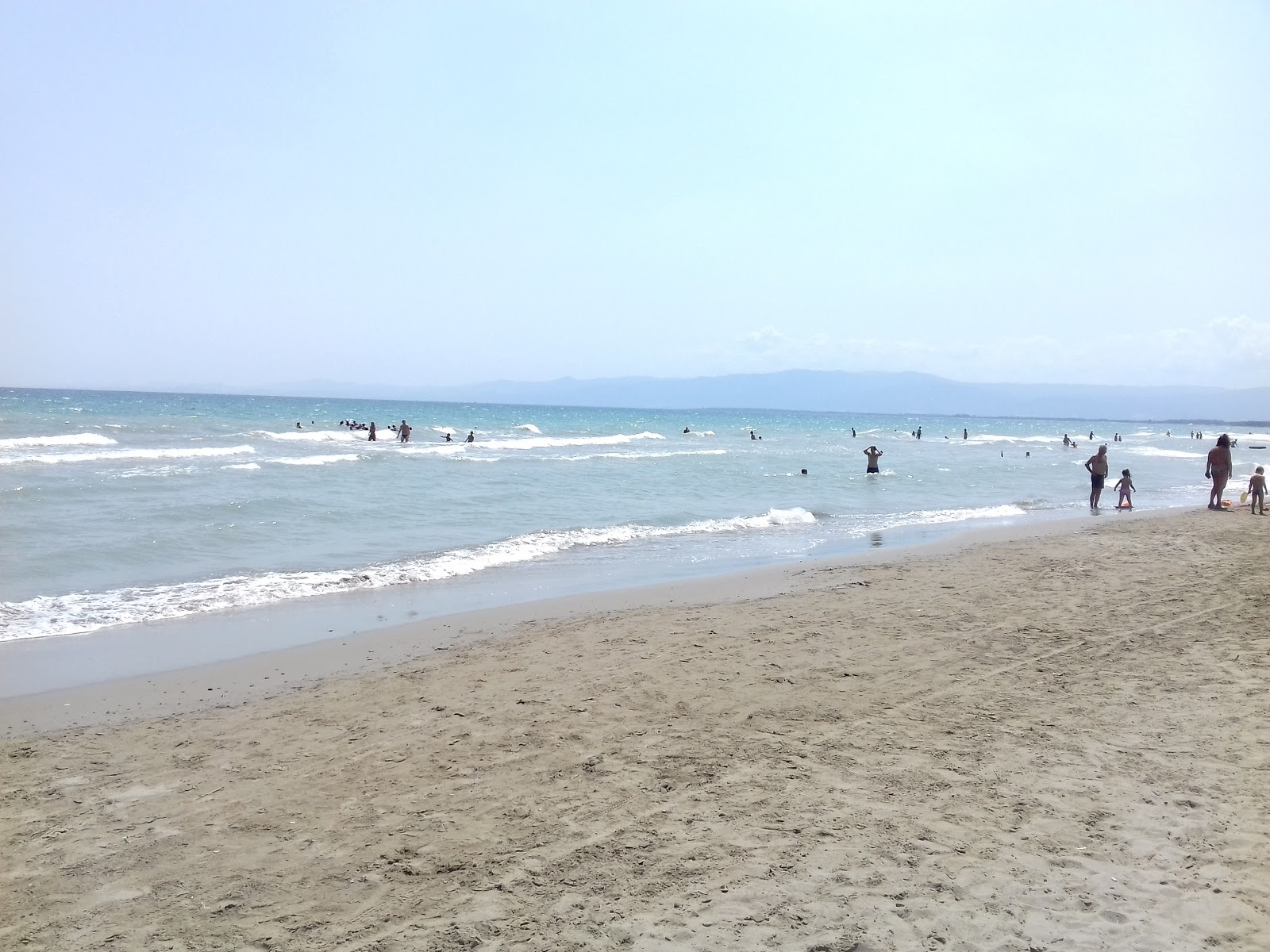 Photo de Plage de Villapiana Lido zone de station balnéaire