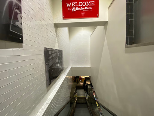 Supermarket «Roche Bros.», reviews and photos, 8 Summer St, Boston, MA 02110, USA