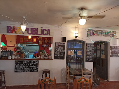 Bar Publica - Multi Centro Plaza Nueva, Local 6, 04638 Mojácar, Almería, Spain