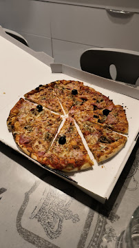 Plats et boissons du Pizzas à emporter La Tour de Pizz' à Clermont-Ferrand - n°17