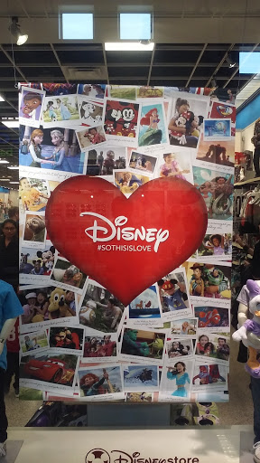 Toy Store «Disney Store», reviews and photos, 6170 Grand Ave, Gurnee, IL 60031, USA