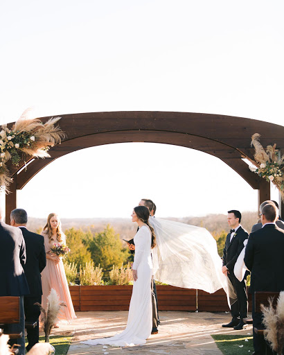 Boutique «Circle Park Bridal Boutique», reviews and photos, 4950 Keller Springs Rd #110, Addison, TX 75001, USA