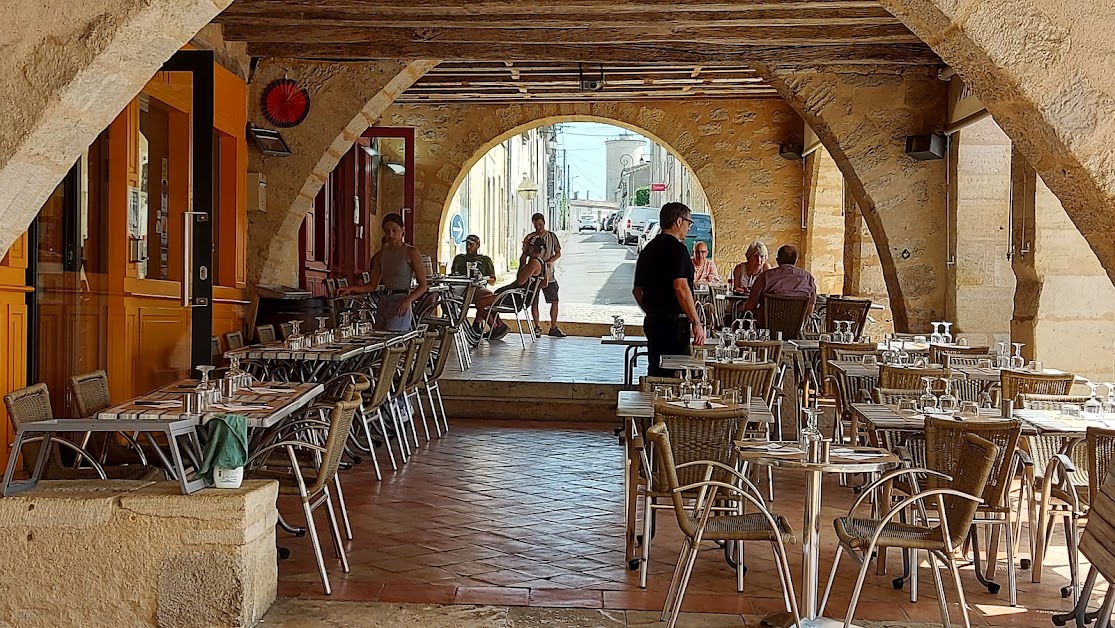 Bar - Restaurant Les Arcades à Sauveterre-de-Guyenne (Gironde 33)