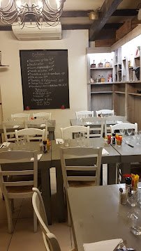 Atmosphère du Restaurant Lou Castel à Narbonne - n°13