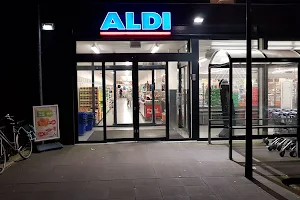 ALDI image