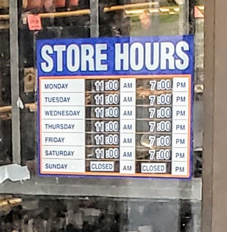 Liquor Store «Lloyd Center Liquor Store», reviews and photos, 1621 NE 9th Ave, Portland, OR 97232, USA