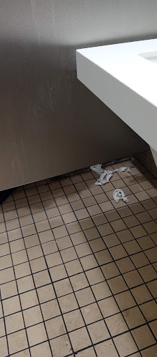 Department Store «Walmart Supercenter», reviews and photos, 100 Walmart Dr, Elizabethtown, KY 42701, USA