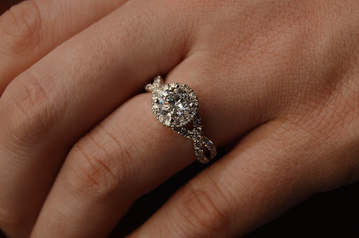 Jeweler «Comfort & Son Jewelers», reviews and photos, 3951 Vestal Pkwy E, Vestal, NY 13850, USA