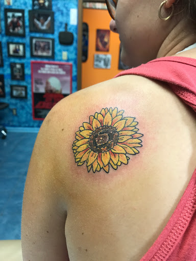 Explore weeping willow tattoo ideas, creative tattoo ideas in Aurora, available at Ronin Tattoo Studio INC