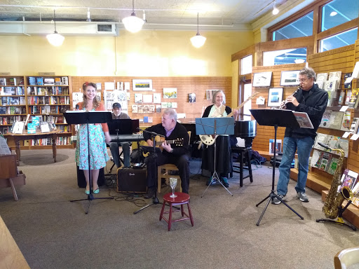 Book Store «Signs of Life», reviews and photos, 722 Massachusetts St, Lawrence, KS 66044, USA