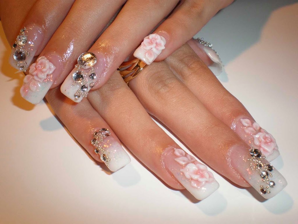 Diamond Nails 45245