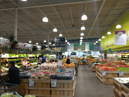 Grocery Store «Whole Foods Market», reviews and photos, 923 Houston Northcutt Blvd, Mt Pleasant, SC 29464, USA