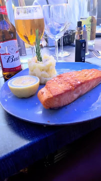 Plats et boissons du Restaurant de poisson La Barque Bleue Lyon - n°16