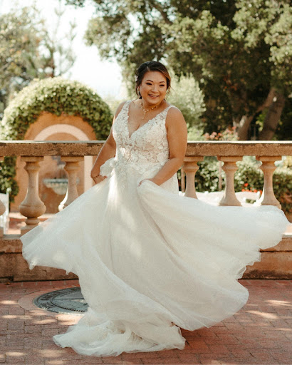 Bridal Shop «Bridal Connection», reviews and photos, 708 N Ankeny Blvd, Ankeny, IA 50023, USA