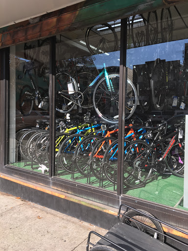 Bicycle Store «Bike Stop Astoria», reviews and photos, 37-19 28th Ave, Astoria, NY 11103, USA