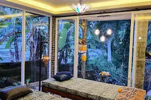 Relaxing Serenity Spa Ubud image