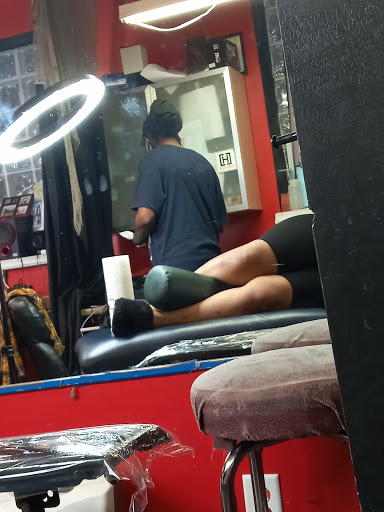 Tattoo Shop «Big City Tattoo Studio», reviews and photos, 2635 W Girard Ave, Philadelphia, PA 19130, USA