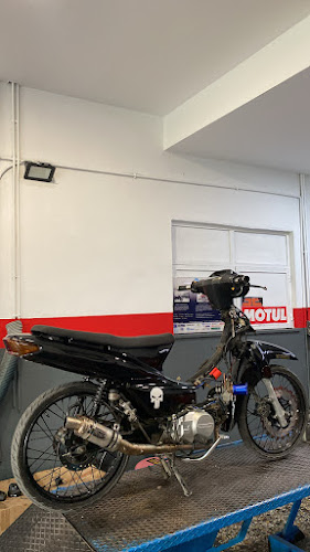 Ζήσης Moto Service - Αντιπρόσωπος μοτοσικλετών