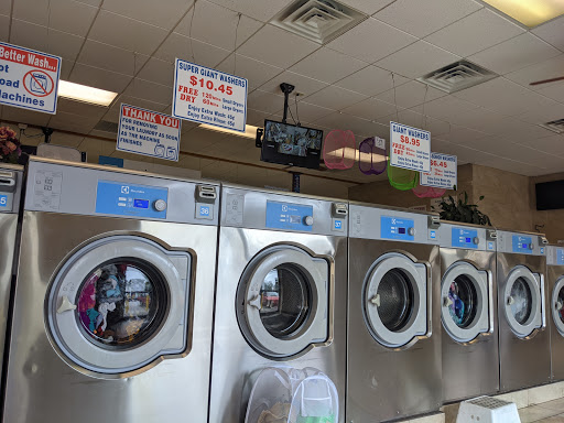 Laundry «Big Wash Laundromat», reviews and photos, 200 S Queen St, York, PA 17403, USA