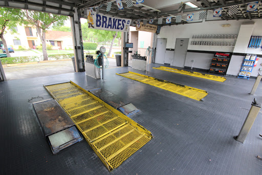 Oil Change Service «Hometown Lube», reviews and photos, 10730 SW 24th St, Miami, FL 33165, USA