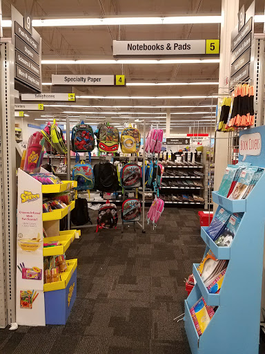 Office Supply Store «Staples», reviews and photos, 336 E University Pkwy, Orem, UT 84058, USA